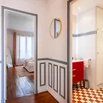 Elegant Haussmannian-style In I Balcony And Views, Close To Metro, Parking Available Apartment *