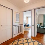 Elegant Haussmannian-style In I Balcony And Views, Close To Metro, Parking Available *