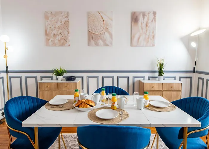 Διαμέρισμα Elegant Haussmannian-style In I Balcony And Views, Close To Metro, Parking Available Παρίσι