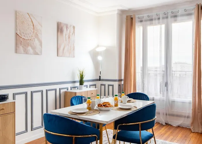 Διαμέρισμα Elegant Haussmannian-style In I Balcony And Views, Close To Metro, Parking Available Παρίσι